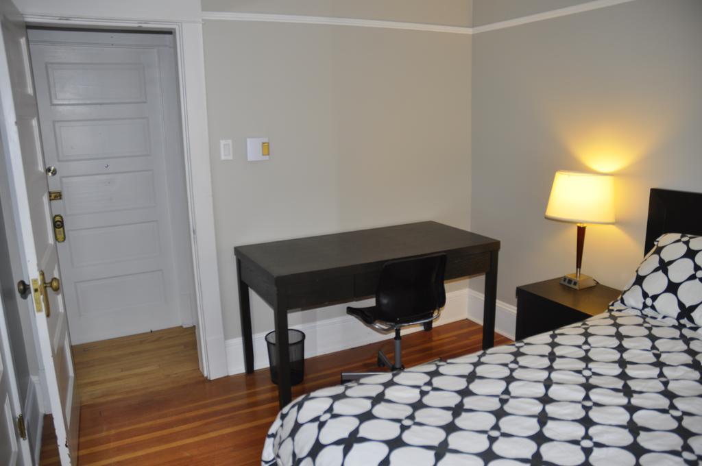 Moncton Suites - Apartments Across Georges Dumont Buitenkant foto