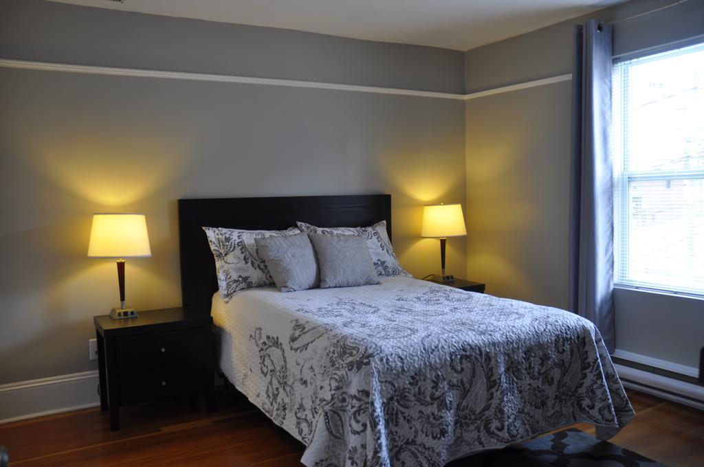 Moncton Suites - Apartments Across Georges Dumont Buitenkant foto