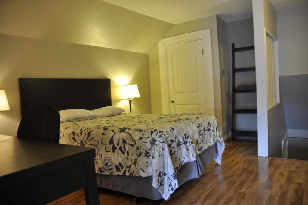 Moncton Suites - Apartments Across Georges Dumont Buitenkant foto
