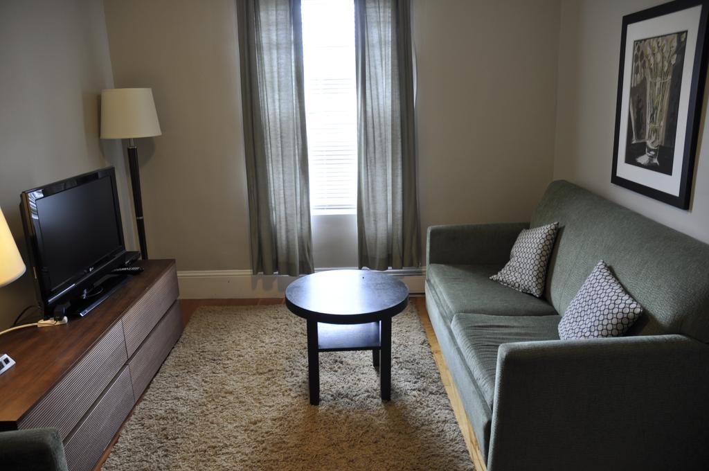 Moncton Suites - Apartments Across Georges Dumont Buitenkant foto