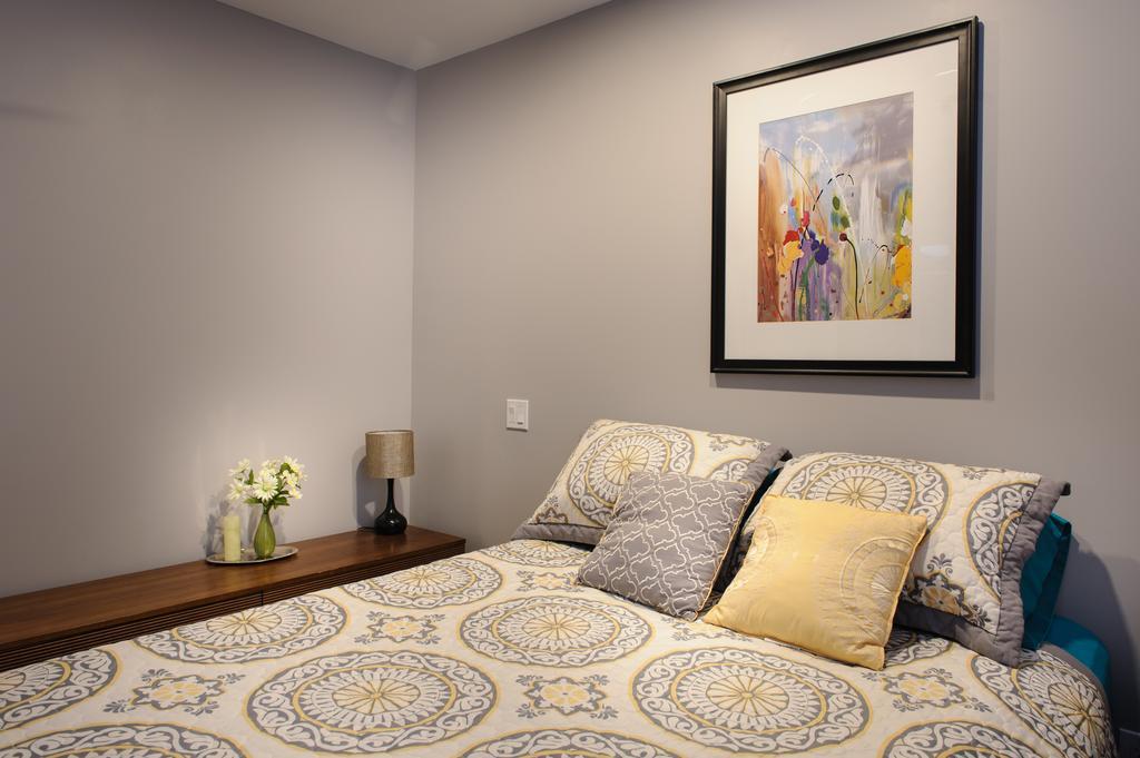 Moncton Suites - Apartments Across Georges Dumont Buitenkant foto